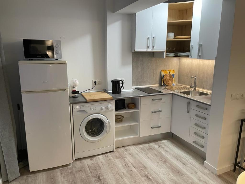Apartamento C Y L Torremolinos Bagian luar foto