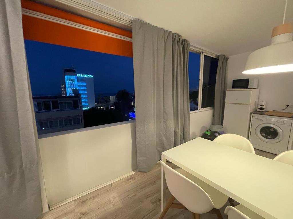 Apartamento C Y L Torremolinos Bagian luar foto